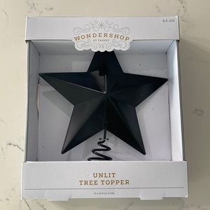 Black metal star tree topper